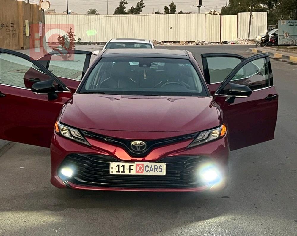 تۆیۆتا کامری